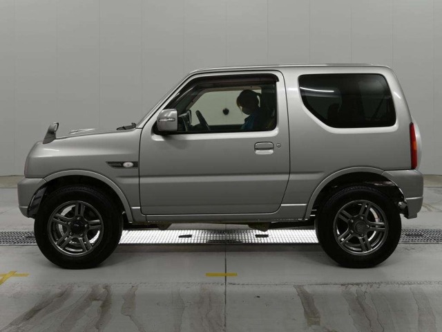 Suzuki JIMNY 2016 7648545-4