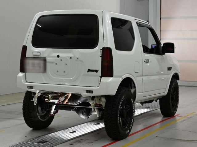 Suzuki JIMNY 2015 7648547-1