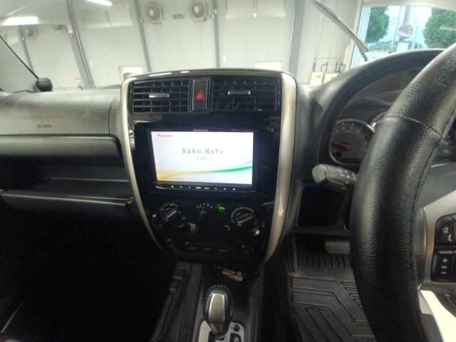 Suzuki JIMNY 2015 7648547-11