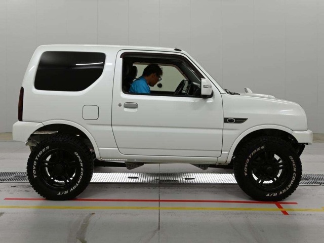 Suzuki JIMNY 2015 7648547-3