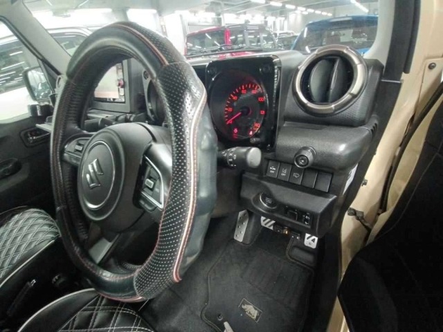 Suzuki JIMNY 2019 7648548-9