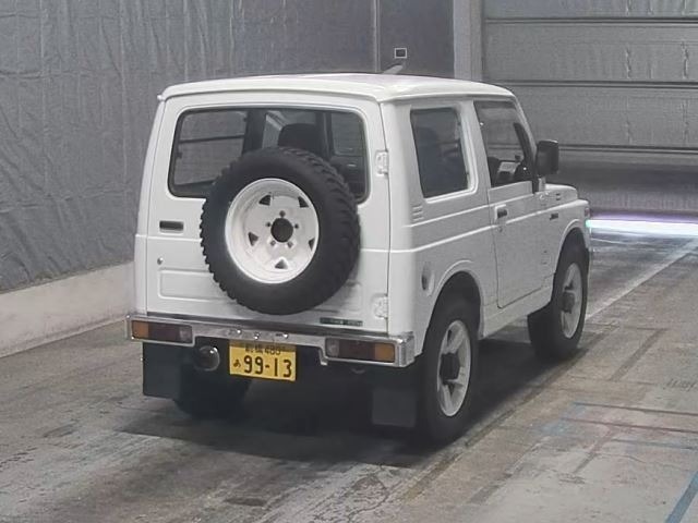 Suzuki JIMNY 1992 7648609-1