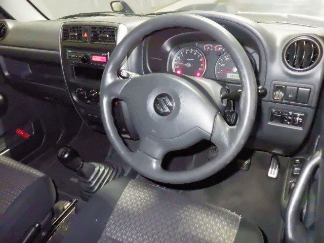 Suzuki JIMNY 2012 7648610-4