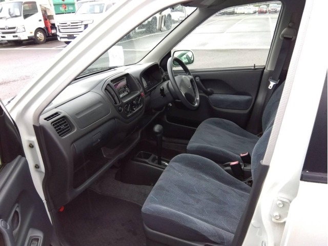Mazda LAPUTA 2001 7658493-4