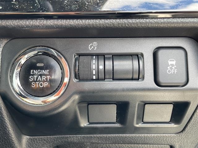 Subaru LEVORG 2017 7648180-12