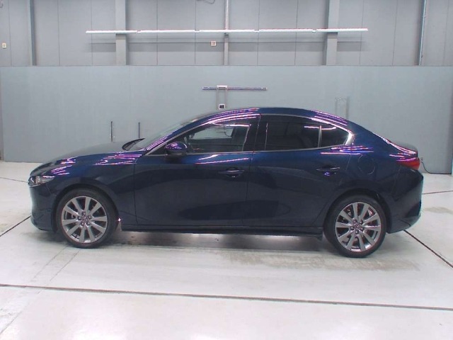 Mazda MAZDA3 2024 7658727-4