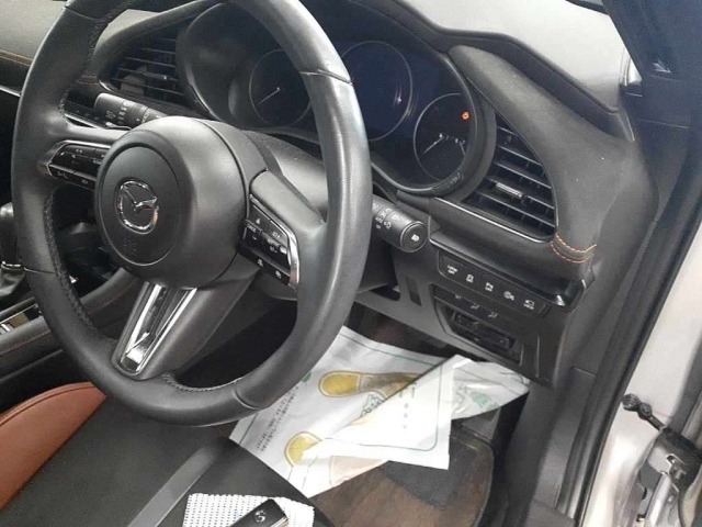 Mazda MAZDA3 2024 7658728-9