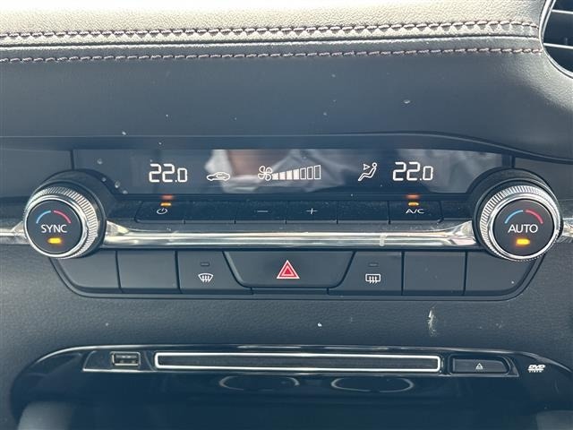 Mazda MAZDA3 2019 7658864-19