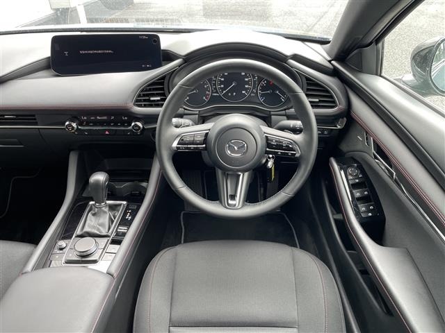 Mazda MAZDA3 2023 7658872-16