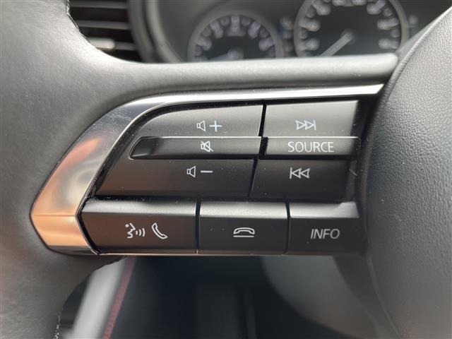 Mazda MAZDA3 2023 7658872-18