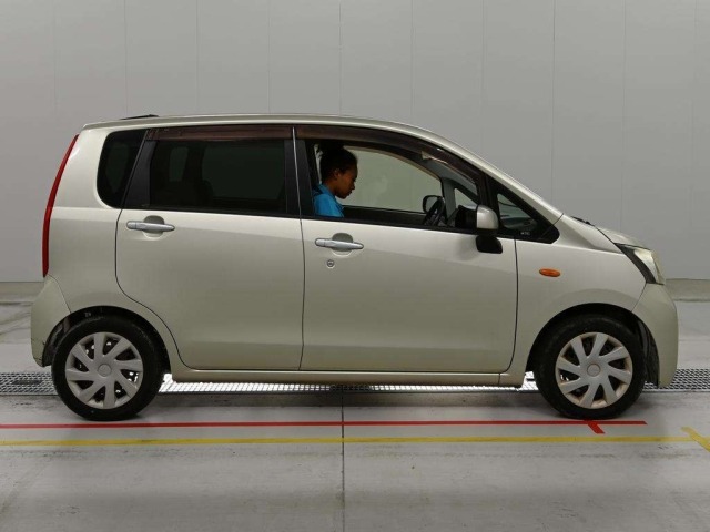 Daihatsu MOVE 2013 7652310-3