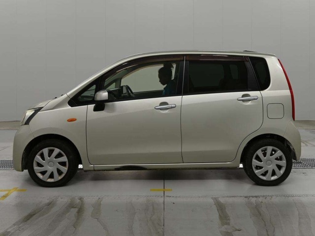 Daihatsu MOVE 2013 7652310-4