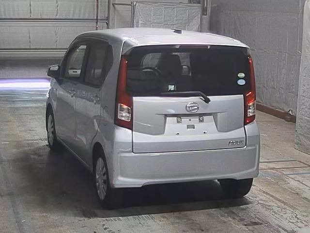 Daihatsu MOVE 2015 7652572-8
