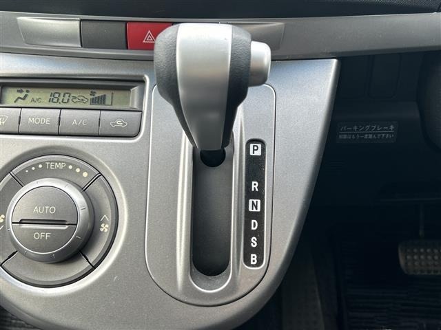Daihatsu MOVE 2010 7653684-5