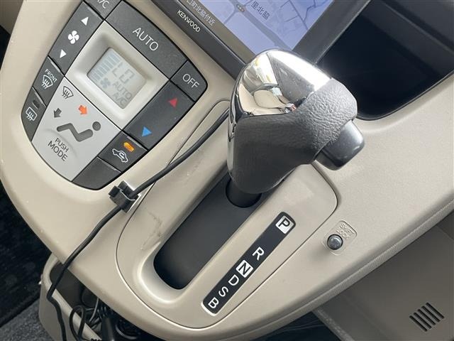 Daihatsu MOVE 2013 7653801-9