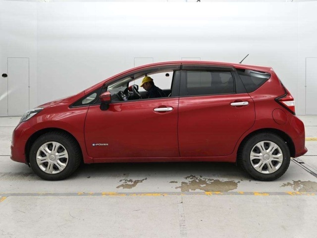 Nissan NOTE 2016 7644292-4