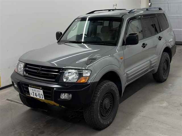Mitsubishi PAJERO 2000 7658192-4