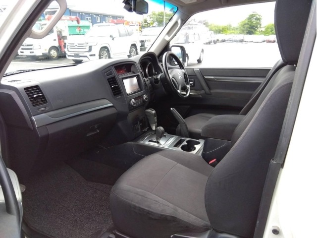 Mitsubishi PAJERO 2012 7658205-4