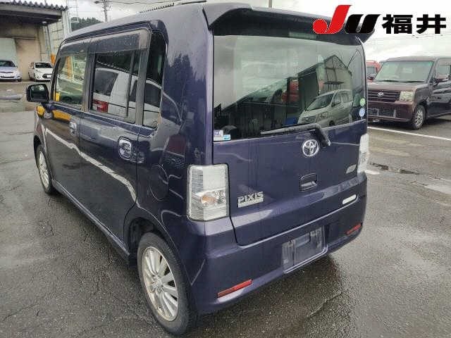 Toyota PIXIS SPACE 2013 7658419-1