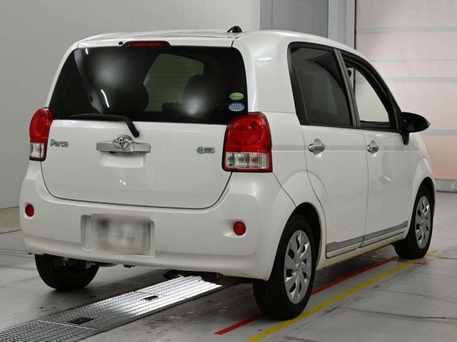 Toyota PORTE 2012 7644620-1