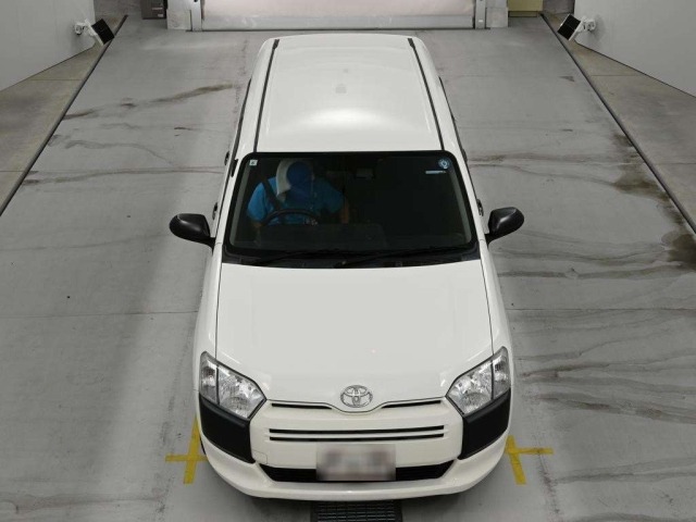 Toyota PROBOX VAN 2021 7646704-7