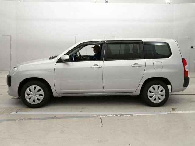 Toyota PROBOX VAN 2023 7646726-4