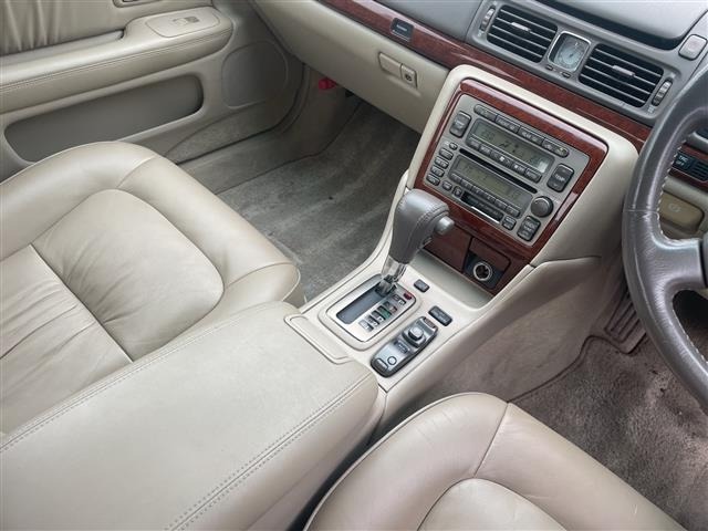 Toyota PROGRES 2000 7648924-12