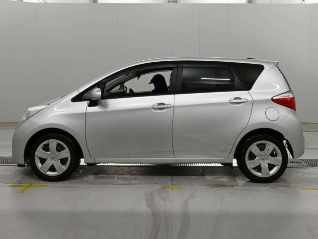 Toyota RACTIS 2013 7655696-4