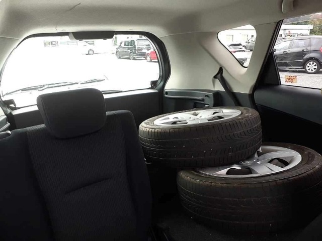 Toyota RACTIS 2011 7655710-11