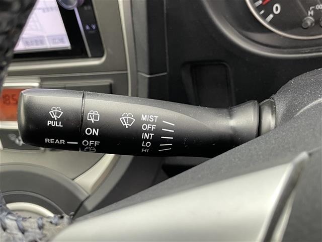 Toyota RACTIS 2014 7655725-7