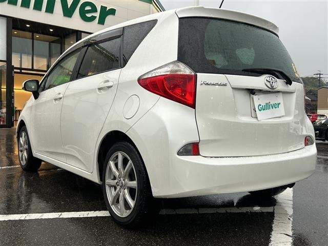Toyota RACTIS 2012 7655726-3
