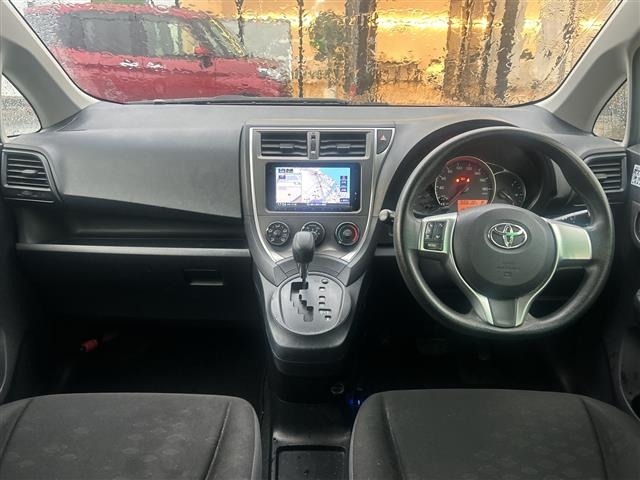 Toyota RACTIS 2012 7655726-5