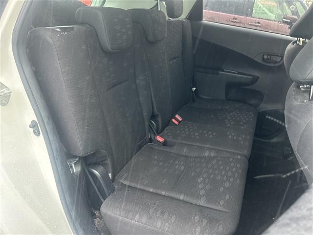 Toyota RACTIS 2012 7655726-8
