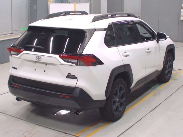 Toyota RAV4 2022 7653505-1