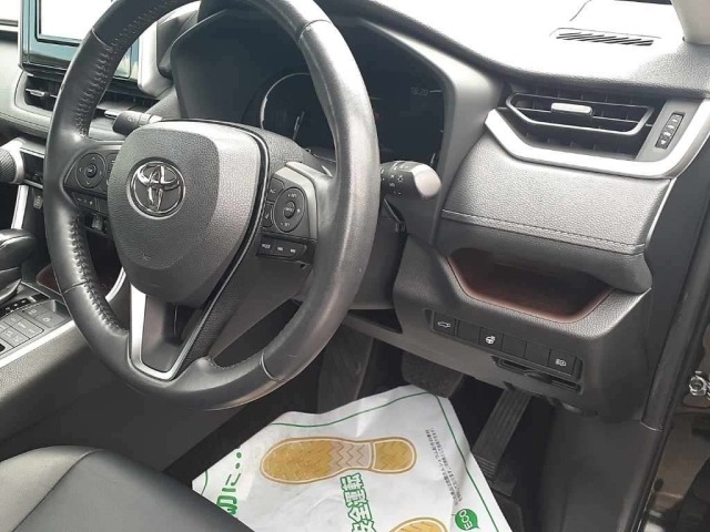 Toyota RAV4 2020 7653558-9