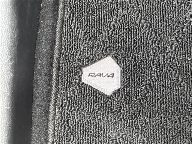 Toyota RAV4 2019 7654176-7