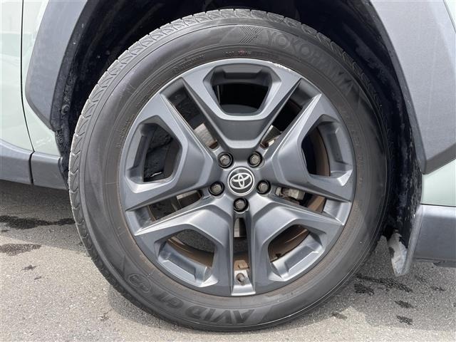 Toyota RAV4 2022 7654233-11