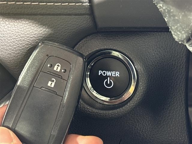 Toyota RAV4 2022 7654278-13