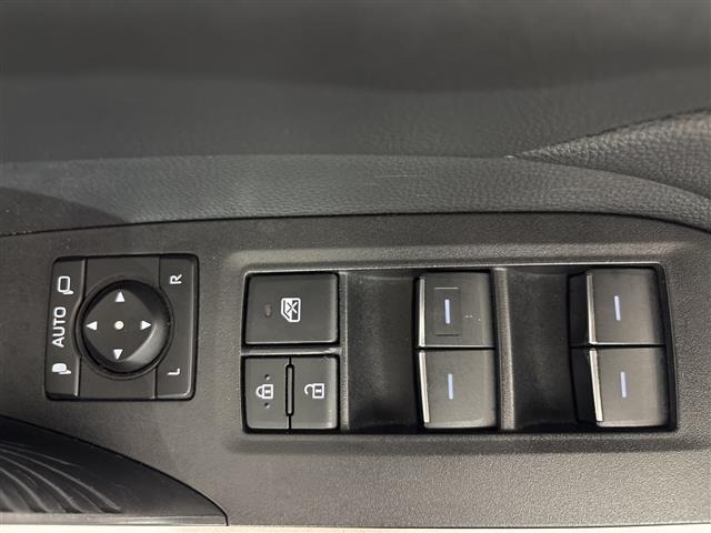 Toyota RAV4 2022 7654278-21