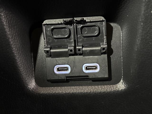 Toyota RAV4 2022 7654278-4