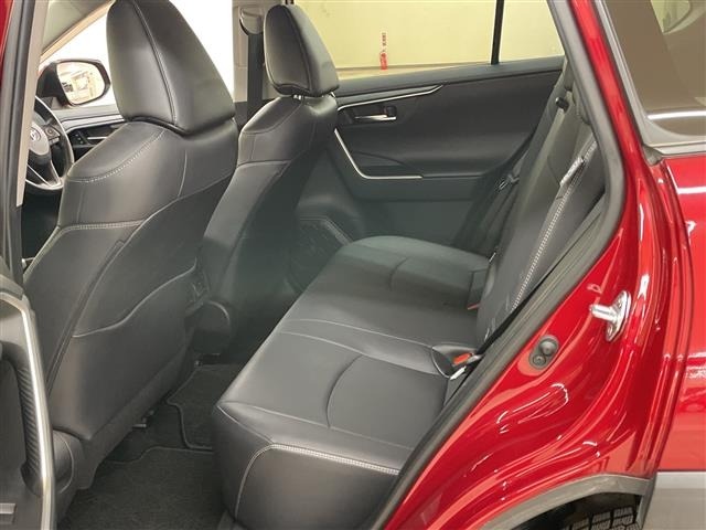 Toyota RAV4 2019 7654298-10