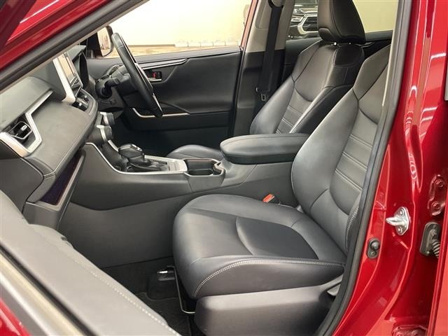 Toyota RAV4 2019 7654298-7