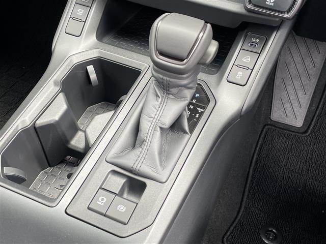 Toyota RAV4 2026 7654345-3