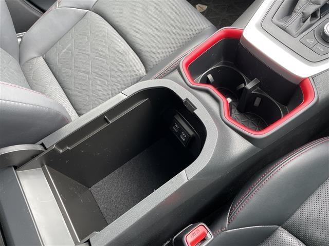 Toyota RAV4 2023 7654356-12
