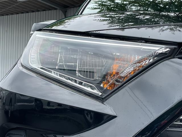 Toyota RAV4 2020 7654379-12