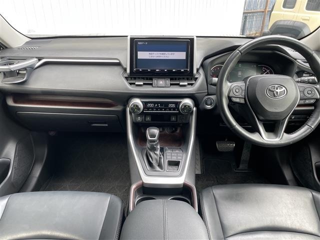 Toyota RAV4 2020 7654379-15