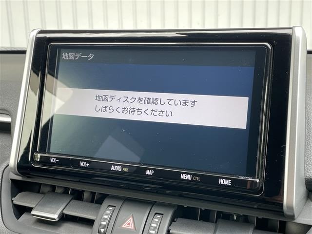 Toyota RAV4 2020 7654379-17