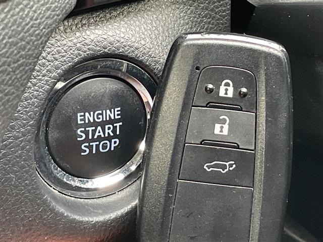 Toyota RAV4 2020 7654379-21