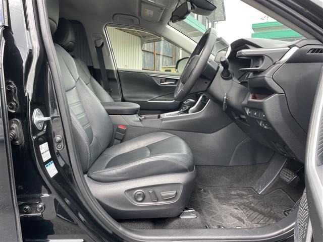 Toyota RAV4 2020 7654379-7