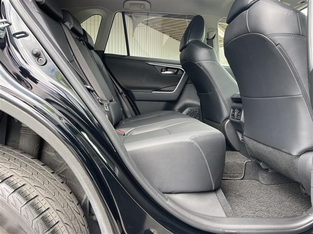 Toyota RAV4 2023 7654429-9